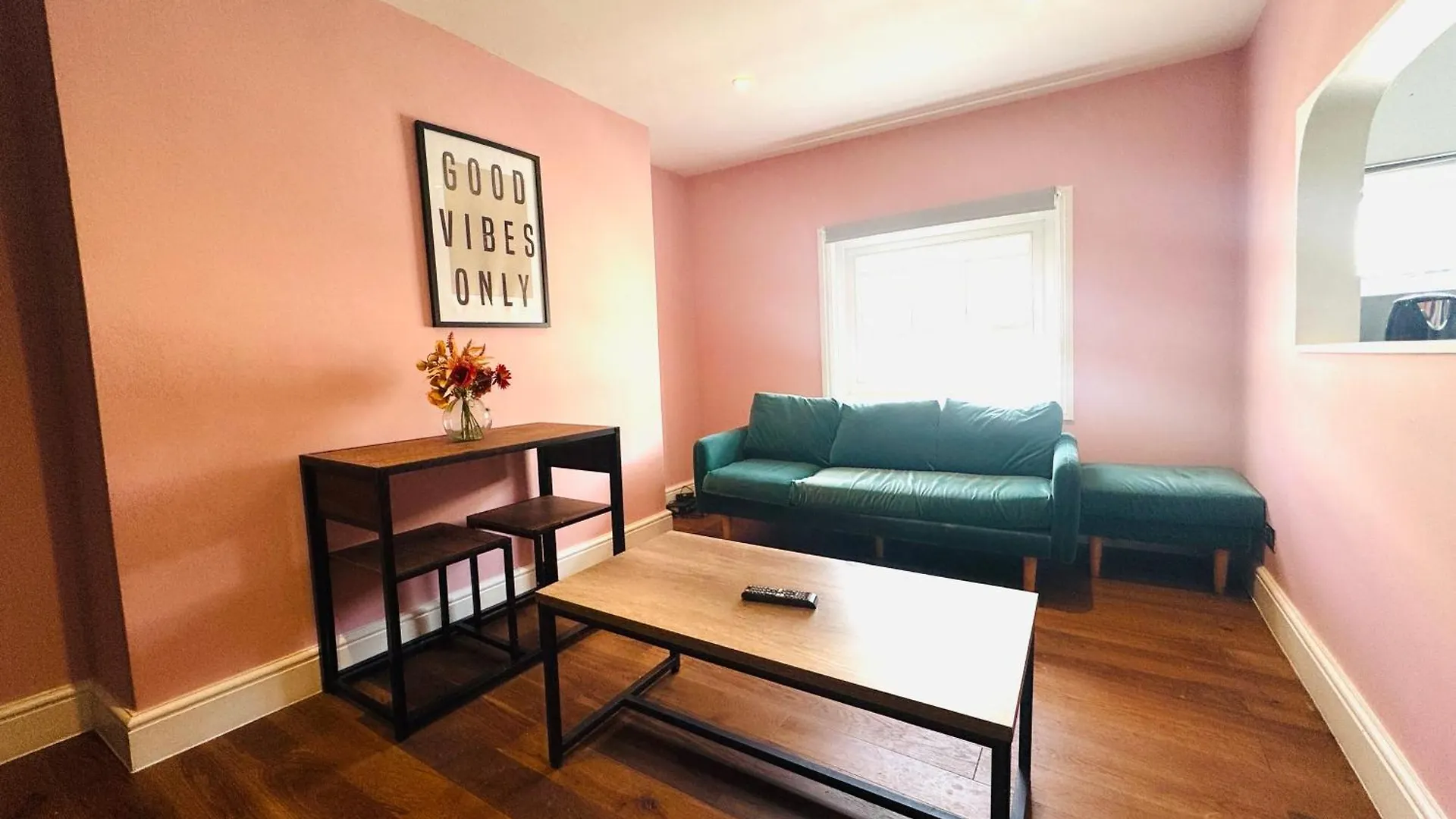 Apartment Uber One Bedroom Next To Brighton Beach Sleep 3